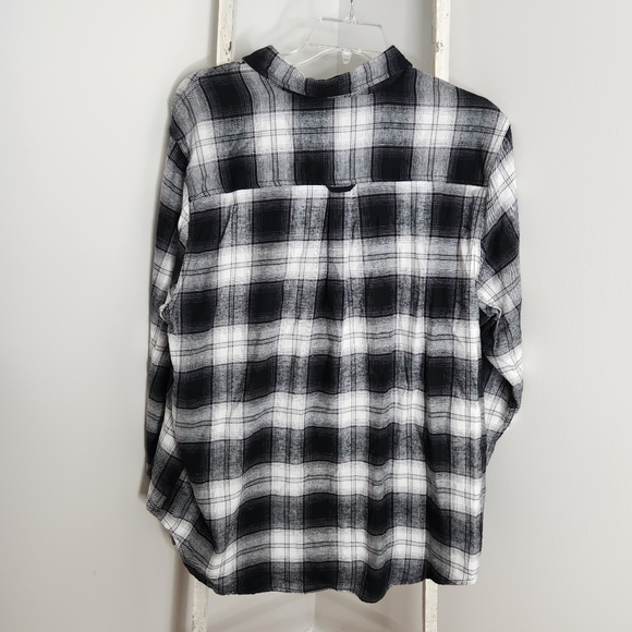 Woolrich top NWT men's XXL ultimate flannel button down black white - Picture 6 of 6